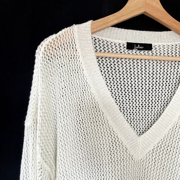 Lulus white sheer knit sweater v-neck women's size M nylon top casual pullover - Picture 2 of 7
